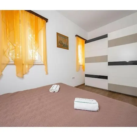 Сasa de vacaciones St Nikola *