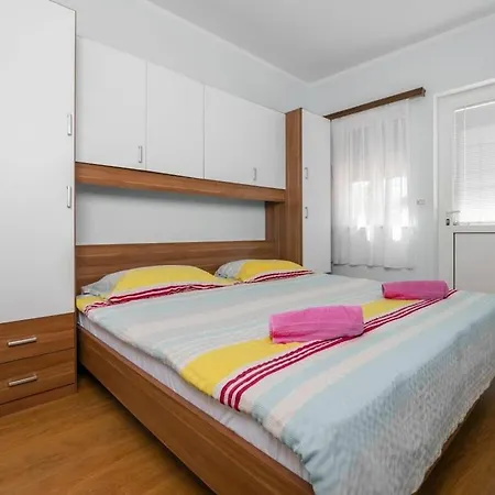 Сasa de vacaciones St Nikola *