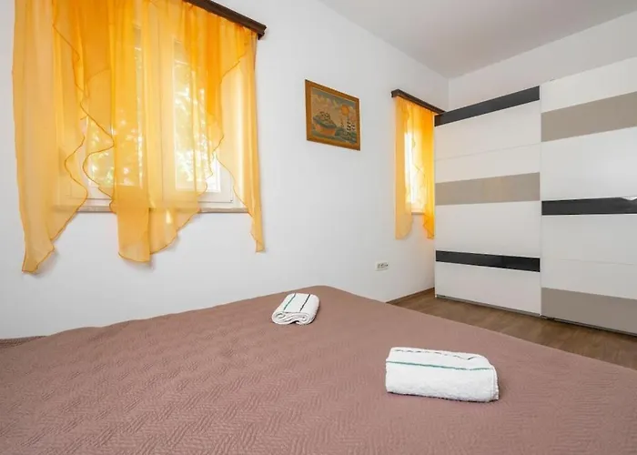 St Nikola * Ruzici (Sveta Nedelja)