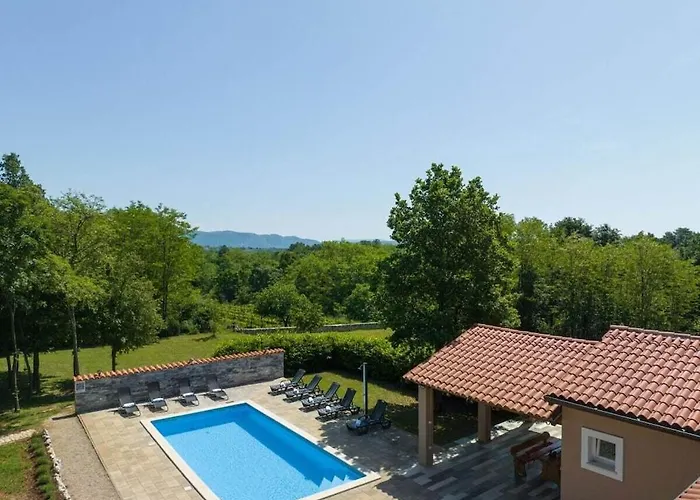 St Nikola Vikendica *